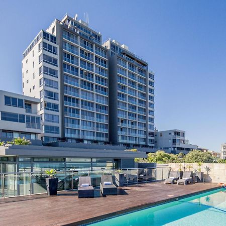 Infinity Self Catering Apartments Bloubergstrand Exteriör bild