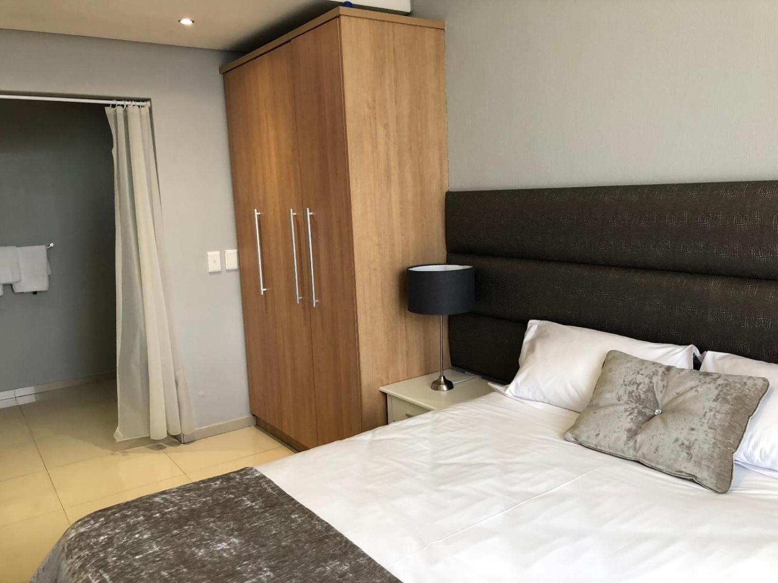 Infinity Self Catering Apartments Bloubergstrand Exteriör bild