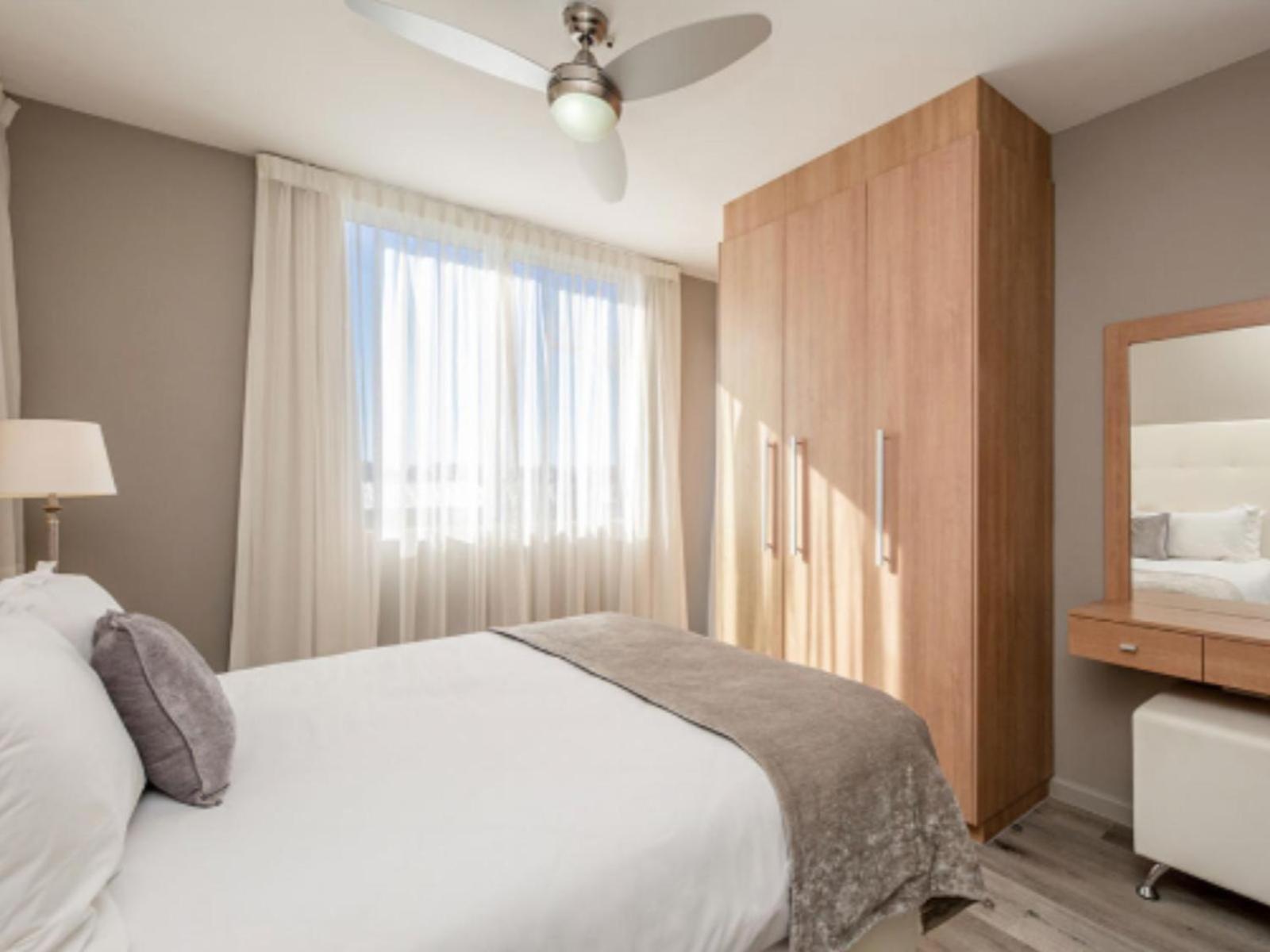Infinity Self Catering Apartments Bloubergstrand Rum bild